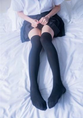 火热的领居_4K手机在线看