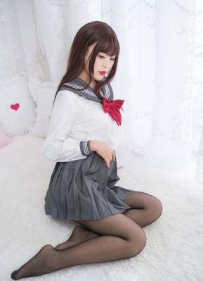 打烊后仅剩两个人的沙龙_BD英语视频大全