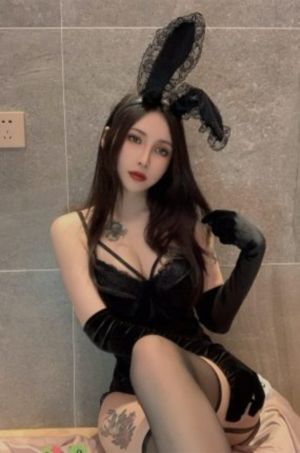 公交车揉捏大乳呻吟喘娇在线观看_高清字幕版在线播放