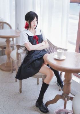 胸部丰满的妈妈在线观看_1080在线视频观看